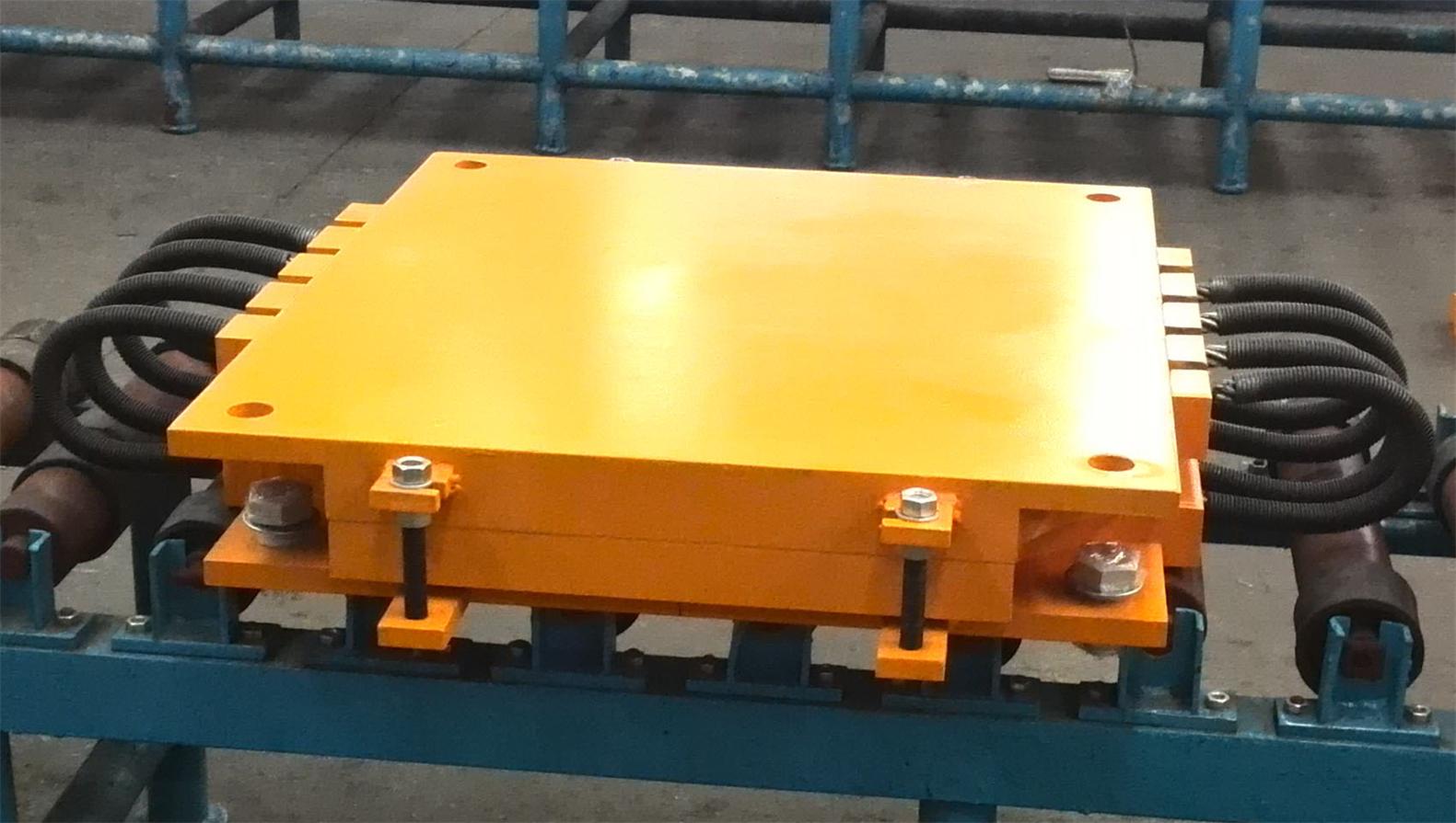 1596675041259906.jpg 20140911154423863237.jpg